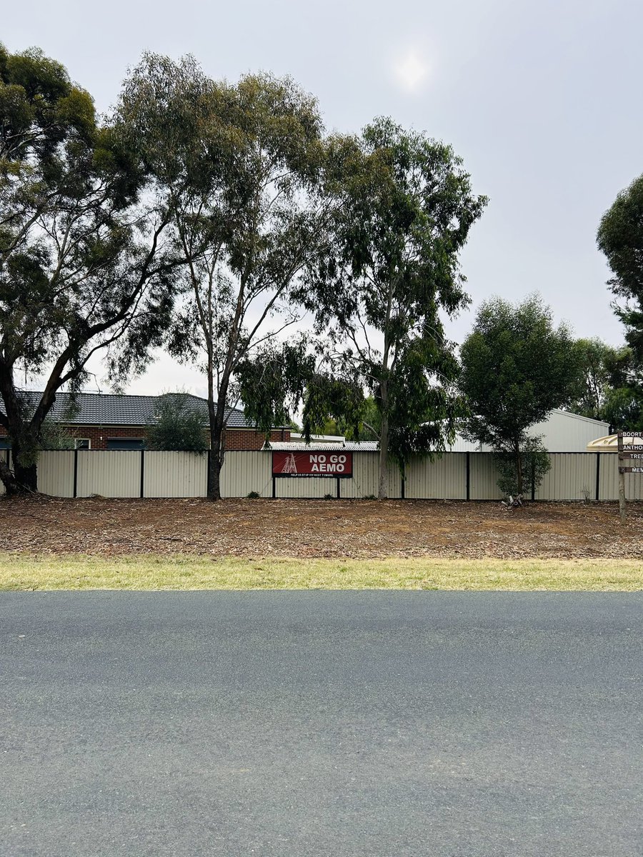 JackieNOONS's tweet image. Road tripping across some of the most beautiful &amp;amp; unique farmland in Rural Victoria late this afternoon/evening. The messaging from farmers is very clear. No transmission towers please #AEMO