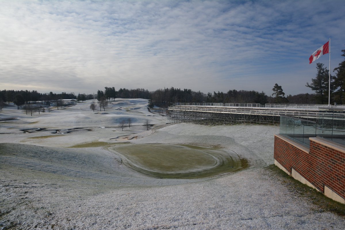 Frosty morning from @HamiltonGolf: Who will be crowned #RBCCO champion on our 18th green ⬇️ this year? 🤔 ALL TICKETS NOW AVAILABLE: bit.ly/4a6rcoZ