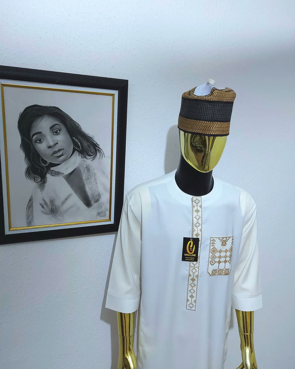 Omaline_'s tweet photo. Crisp white kaftan

Happy weekend from all us at Oma.line 🧵🪡✂️

We are always at your service 📞📩 +2347062508435

#omaline #fyp #kaftan #simplemenstyle #confirmmen #mensnative  #fashiondeginer https://t.co/w33fZJ5Cwl
