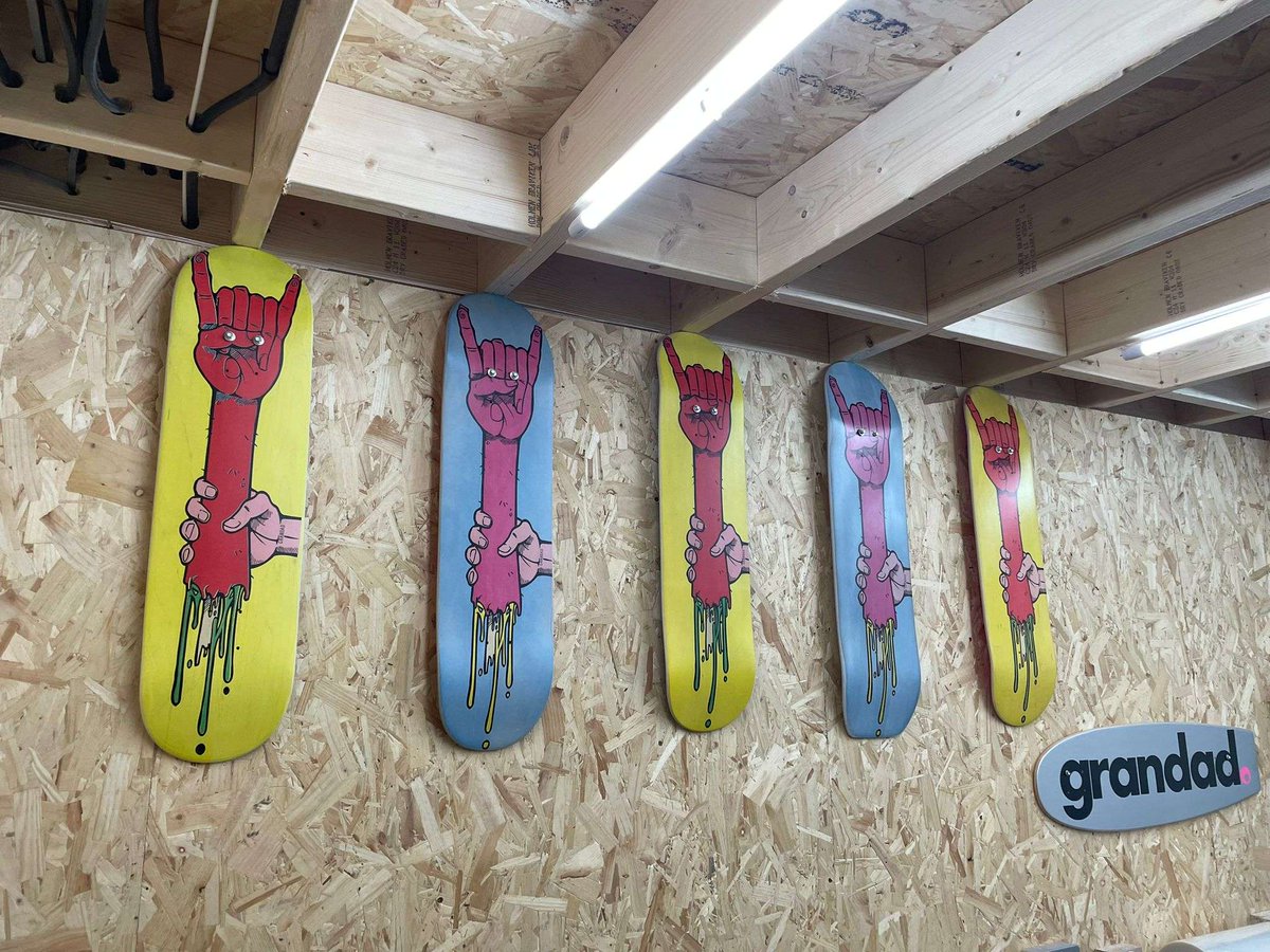 Recent design I did with Grandad Skateboards is now out ! !

1/3