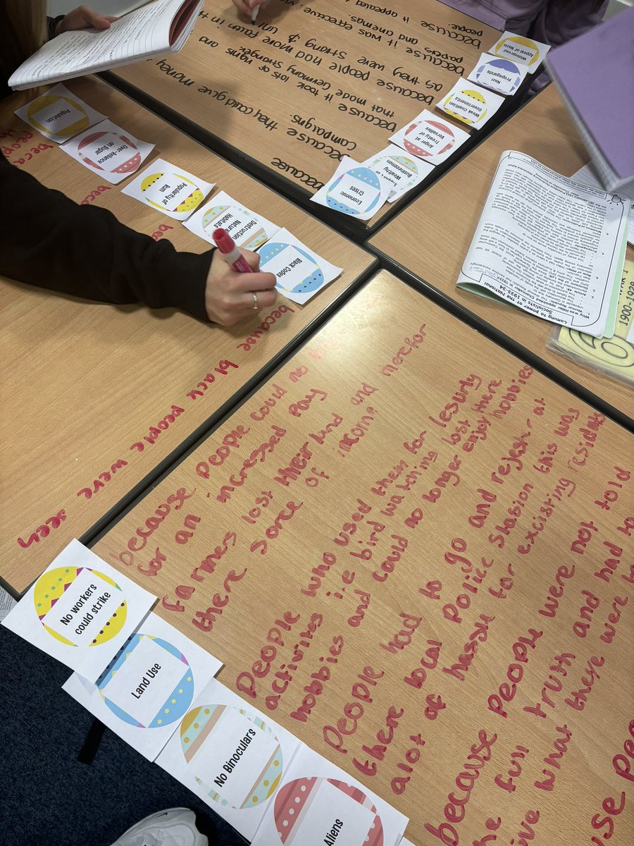 Miss Kerr tweet media