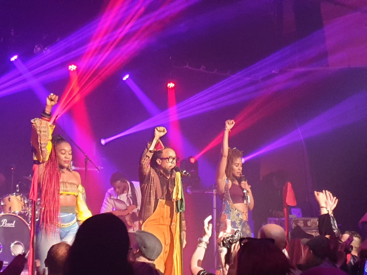 David Burns tweet media