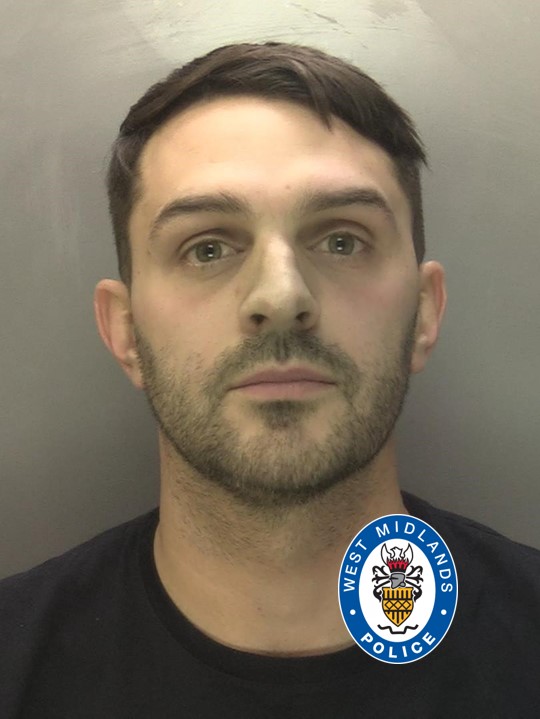 #OpTarget | A drug dealer involved in the sale and supply of hundreds of thousands of pounds worth of cocaine has been jailed for more than ten years after we exposed his illegal trading.

Full story 👉 orlo.uk/brmCD