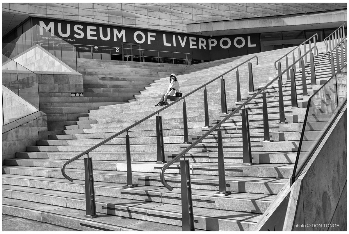 Museum of Liverpool, England UK #britishculturearchive #caferoyalbooks #fistfulofbooks #framesmag etsy.com/uk/shop/DonTon… #blackandwhitephotography #blackandwhitephotography #monochrome #filmphotography #britishphotography #socialhistory #documentingbritain