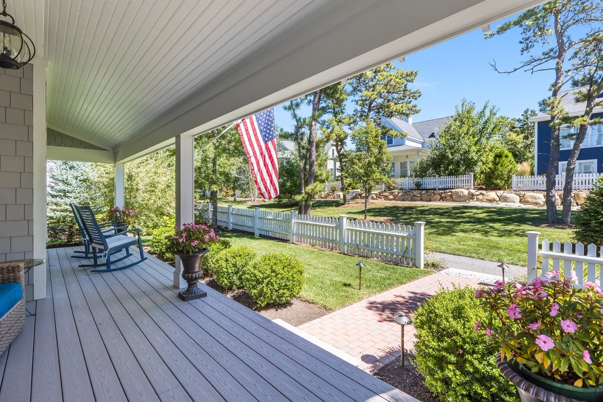 ✨4.5.24 ☆ ⓵⓵ ☆ Weekend Open Houses at The Pinehills, Plymouth, MA. hubs.ly/Q02rXcWy0 | 508.209.2000 | Start your visit at the Summerhouse, 33 Summerhouse Drive, Plymouth, MA.