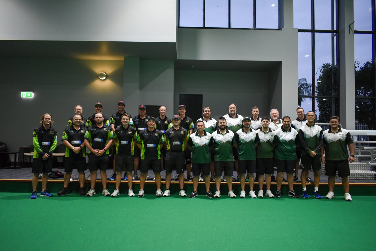 📷 A moment to remember

Engadine Cougars and Taren Point competed in the first-ever Platinum Pennant match this evening ✅

Congratulations to Engadine on their 63-43 win over Taren Point to claim all 10 points on offer in round 1 👏

#platinumpennant #bowlsnsw