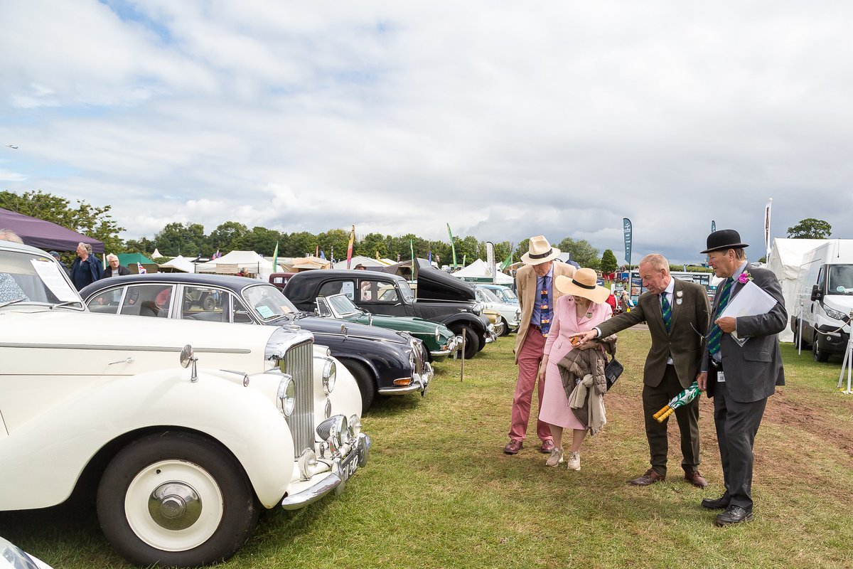 🚘🏍 Last Call for Classic Car & Motorcycle Entries 🏍🚘 Today is the final day to submit your entries for the Devon County Show 2024. Don't miss out on the chance to showcase your timeless wheels at this year's event! 🌟 /showingscene.com/events/devon-county-show-2024-may-2024