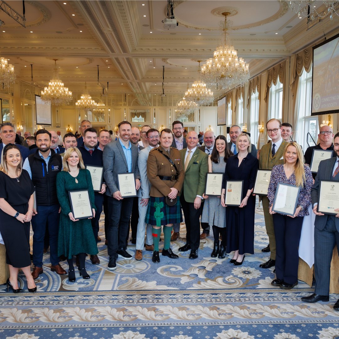 LINIAN were recently awarded an Armed Forces Covenant certificate at Trump Turnberry😊 LINIAN and Trump Turnberry were among 15 other organisations across the country to sign the covenant! @Lowland_RFCA @TrumpTurnberry
