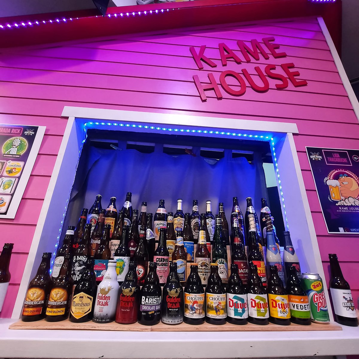 KameHouse_Bar's tweet photo. 🌞𝙇𝙇𝙀𝙂𝘼 𝙀𝙇 𝘾𝘼𝙇𝙊𝙍𝘾𝙄𝙏𝙊 𝘾𝙊𝙉 𝘽𝙐𝙀𝙉𝘼𝙎 𝘾𝙀𝙍𝙑𝙀𝙕𝘼𝙎🌞
¡Tanda de cervecitas IPAS de #Dougalls, que nunca fallan!🍋
La colabo más esperada del Mundo cervecero, BRAUPAKT🍻 de #Weihenstephaner con #StBernardus
Y para los menos cerveceros, #Salitos de mojito!🌿 https://t.co/WxQouubld8