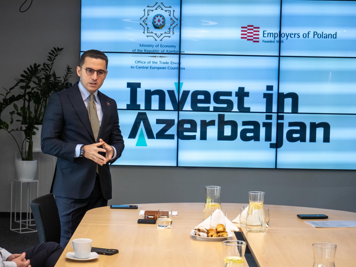 Łączymy polskich pracodawców z zagranicznymi partnerami🤝. Dziś gościliśmy zespół Wydziału Handlowego Ambasady Azerbejdżanu, który przedstawił warunki inwestowania i eksportu na rynek azerski oraz zachęcał do udziału w targach i wydarzeniach handlowych.