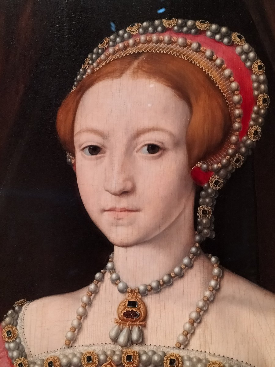 More of the Princess Elizabeth. Loved the Fleur-de-lis around the neckline of the chemise and the last traces of red embroidery on the cuff. #Tudors #Holbein #Art #QueenElizabeth