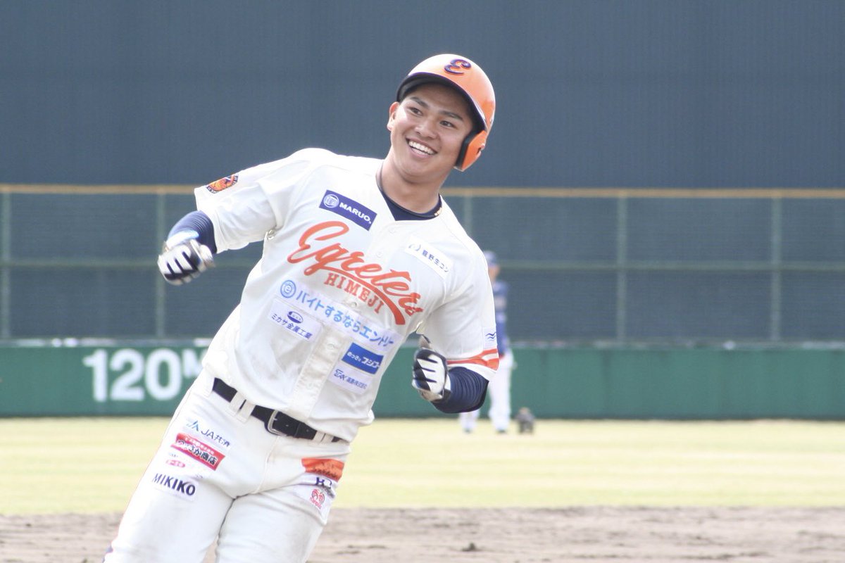 HimejiEgreters's tweet photo. 試合は惜しくも敗戦となりましたが、
#高橋志庵 選手の球団初本塁打を含む20安打を記録⚾️ https://t.co/XiiaRVOZOJ