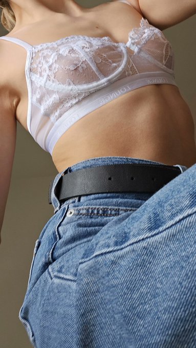 Happy friday! Suscribe my Onlyfans for more 🥵 https://t.co/PdZCr02q1u https://t.co/vhkbpm9IDy<a href="/tag/mym"class="tags"><span>#mym</span></a><a href="/tag/onlyfans"class="tags"><span>#onlyfans</span></a>