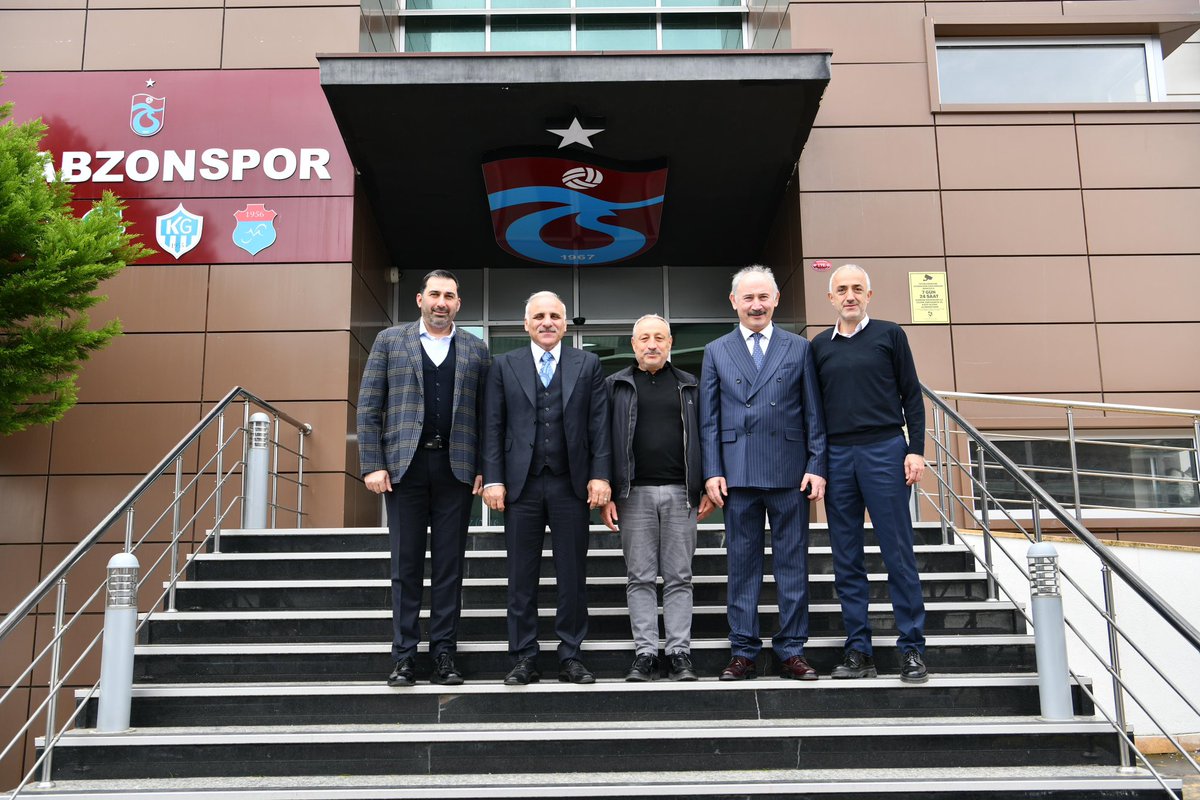 Sevdamız bordo mavi…🔴🔵 Trabzonspor Kulübü Asbaşkanımız Zeyyat Kafkas Bey’e nazik ev sahiplikleri için teşekkür ederim…