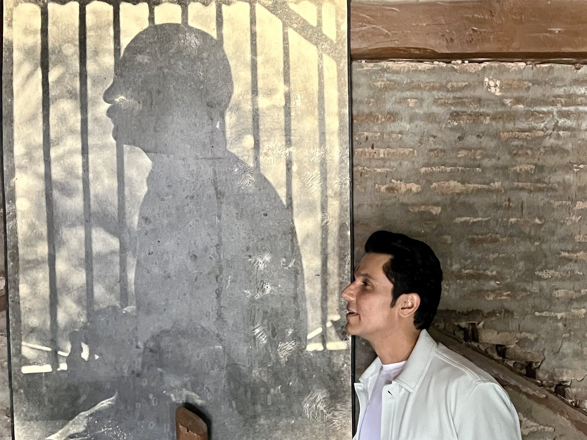 RandeepHooda's tweet photo. #VeerSavarkar Janmsthan Smarak, Savarkar Wada, Bhagur , Nashik ,Maharashtra https://t.co/YQRsqQvOzG