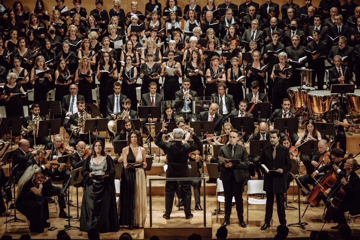 De grans dimensions, amb dramatúrgia de Sergi Belbel i a càrrec de veus gironines i de la @OSValles, 'La Passió segons Sant Joan' de Bach tancarà el cicle Grans Concerts de Clàssica el diumenge 4 de maig.✨ 🎟 auditorigirona.org