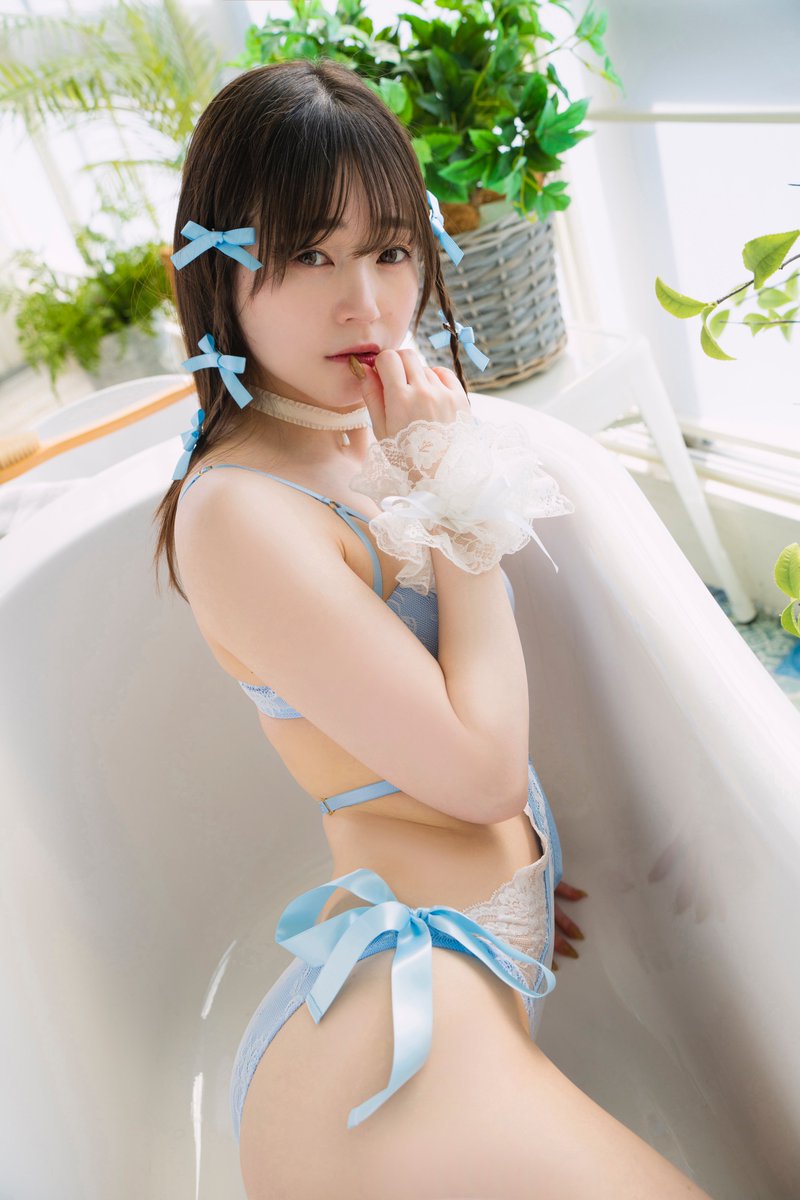 近衛りこさんのエロ画像、2024年04月05日21時00分24秒に投稿