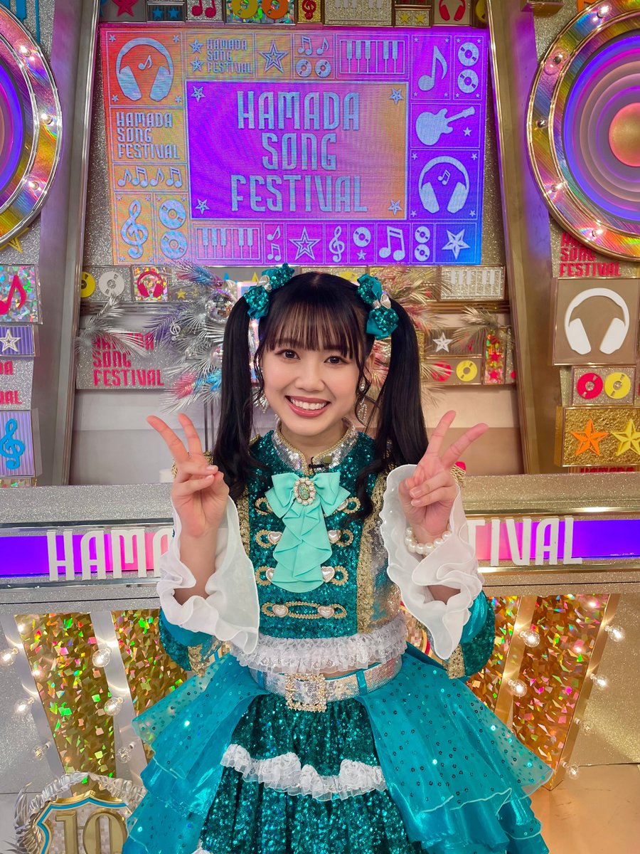 希少】／第10回 世界歌謡祭 プログラム - メルカリ