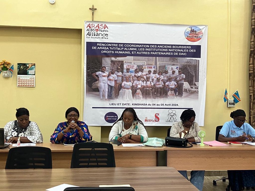 DNyamugabo's tweet photo. 2e jour de la réunion de co-création de la cohorte #RDC #SRHR, aujourd'hui la réunion est axée sur la prioiritisation des questions de plaidoyer du #SRHR et l'élection d'un comité national de la RDC pour la cohorte
#Stand4BAI https://t.co/zA0zO4AevR