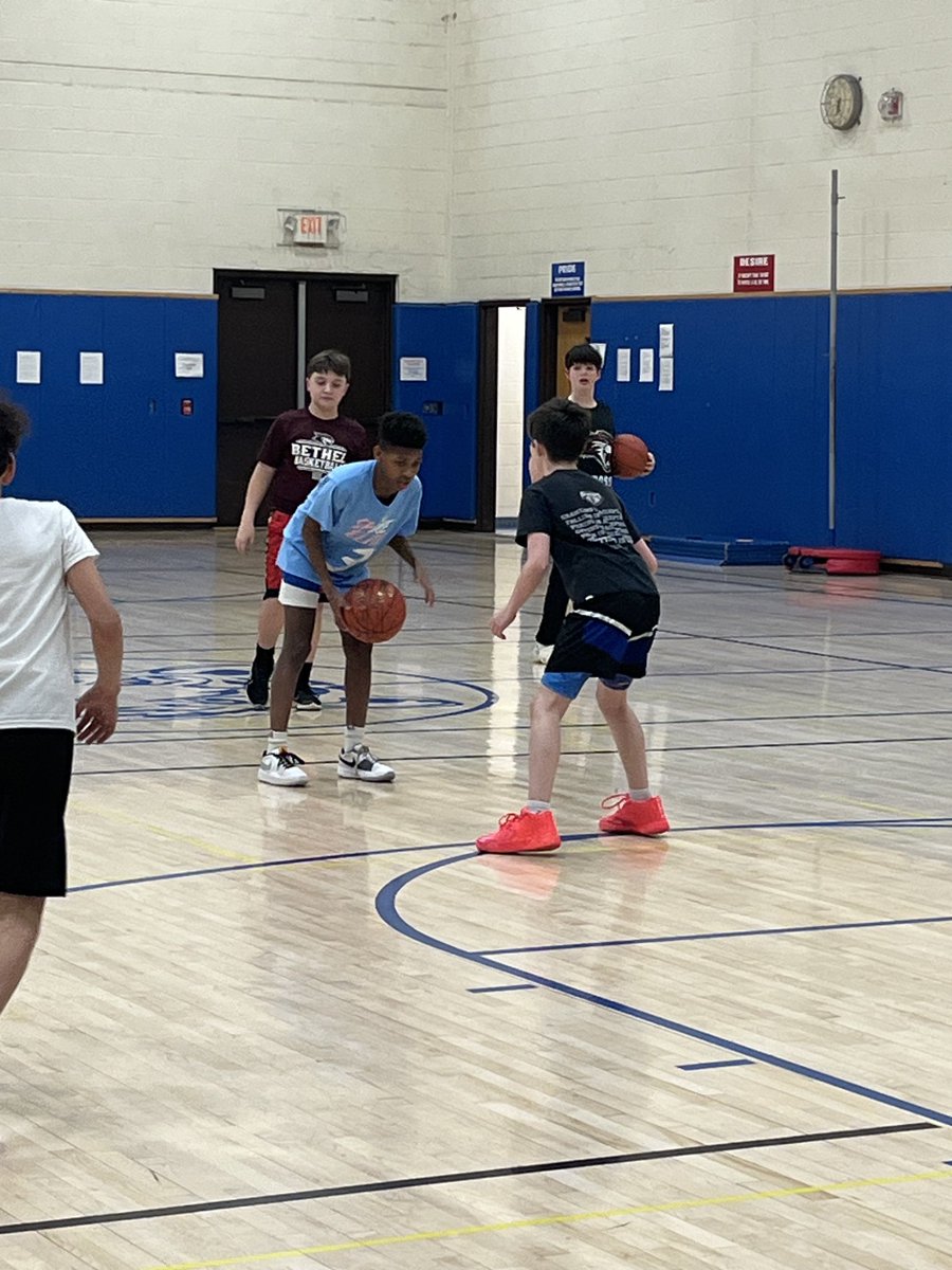 BMS Tiger Madness fun in 6th grade yesterday. A huge thank you to Cathy Emerick for organizing this event and all of sixth grade who helped to make it happen. ⁦@WatsonBryan7⁩ ⁦@ShannonMaricon1⁩