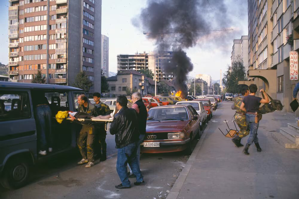 arnesa_kustura's tweet photo. The Siege of Sarajevo: April 5th 1992 - February 29 1996. 

We remember. We do not forgive. We do not forget. We cannot allow the past to be repeated. https://t.co/JUQ5T8v8vt