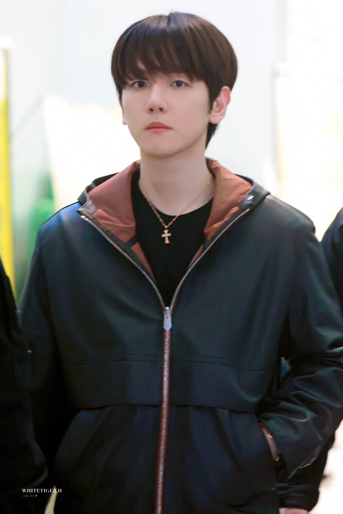 GKZrDK3aYAAUes_.jpg:orig