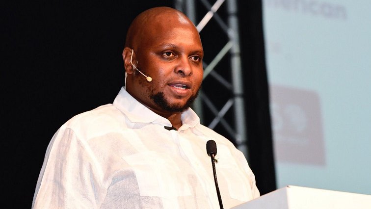 Floyd Shivambu can become the best Minister of Finance. Repost if you agree.

#RoastOfMinnieDlamini Wydad #MalemaOnFrankDialogue