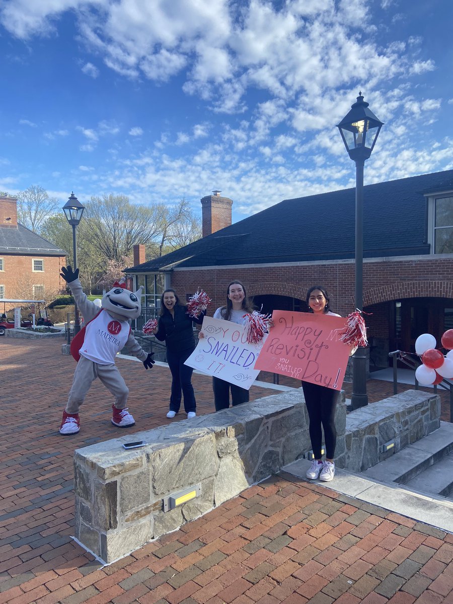 MadeiraSchool's tweet photo. Happy Revisit Day, future Snails! Weโre so excited to see you. โค๏ธ๐๐ค #MadeiraAdmissions #MadeiraCommunity #MadeiraSnail https://t.co/iZfUKHYZaP