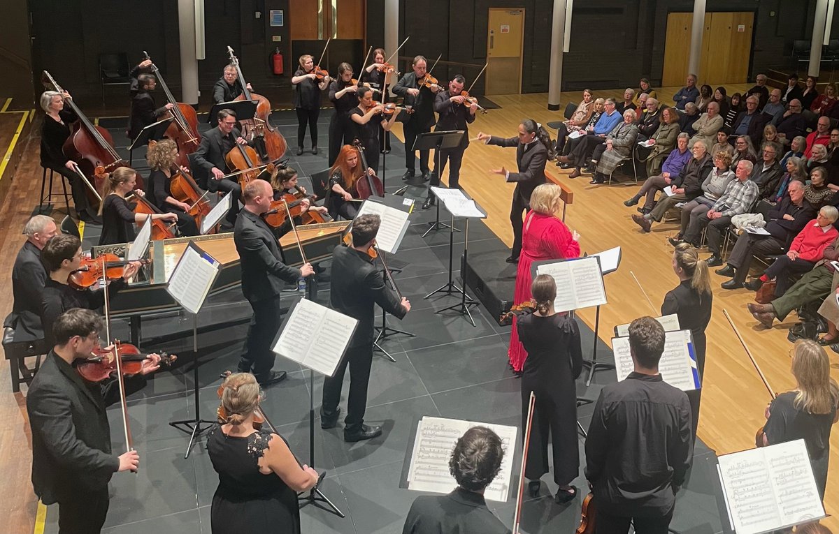 Massive thanks to @MancCamerata & Karen Cargill for a spectacular concert last night! If you missed them you can catch them tonight @StollerHall #Manchester manchestercamerata.co.uk/performances/h…