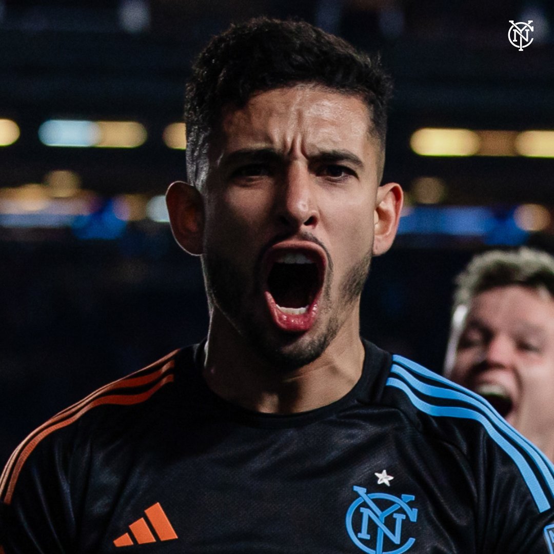 Fun facts #NYCvATL:

#NYCFC's Santi Rodriguez has contributed a goal in 5 consecutive home matches (2 goals, 3 assists) the longest active home streak in #MLS.

#NewYorkCityFC #DaleNewYork #MLSSeasonPass #WeAreTheA #ATLUTD