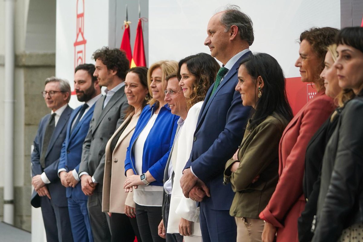 El alcalde de Madrid se compromete por partida doble este fin de semana… Con el convenio que firmamos hoy las dos administraciones, trabajaremos aún más unidos en el plano digital. Para agilizar trámites, fondos europeos, gestiones del ciudadano…