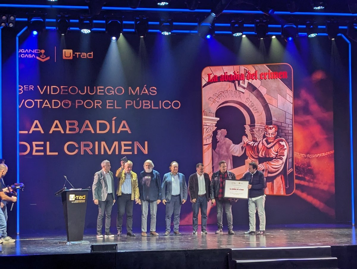 mm_vivaldi's tweet photo. Emocionante homenaje al videojuego español arropado por multitud de leyendas de toda su historia.
Muy merecido premio del público a Commandos y del jurado a La Abadía del Crimen.
Gracias @U_tad por conseguir reunir historia y futuro.
Memorables reencuentros desde #Game40 https://t.co/AnbetHWkmS