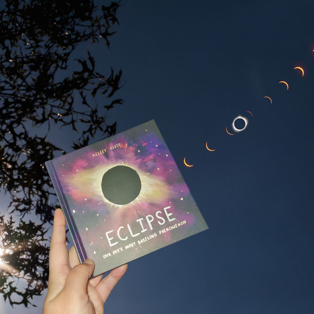 We're counting down the days to the total solar eclipse! 
🤓
