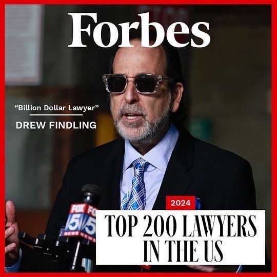 DrewFindling's tweet image. Humbled and Proud...1.3 Million lawyers in the US and being named Top 200. Thank you @Forbes and thank you to my talented team. This is just the beginning...Let's Go!!

forbes.com/lists/top-lawy…
#BillionDollarLawyer