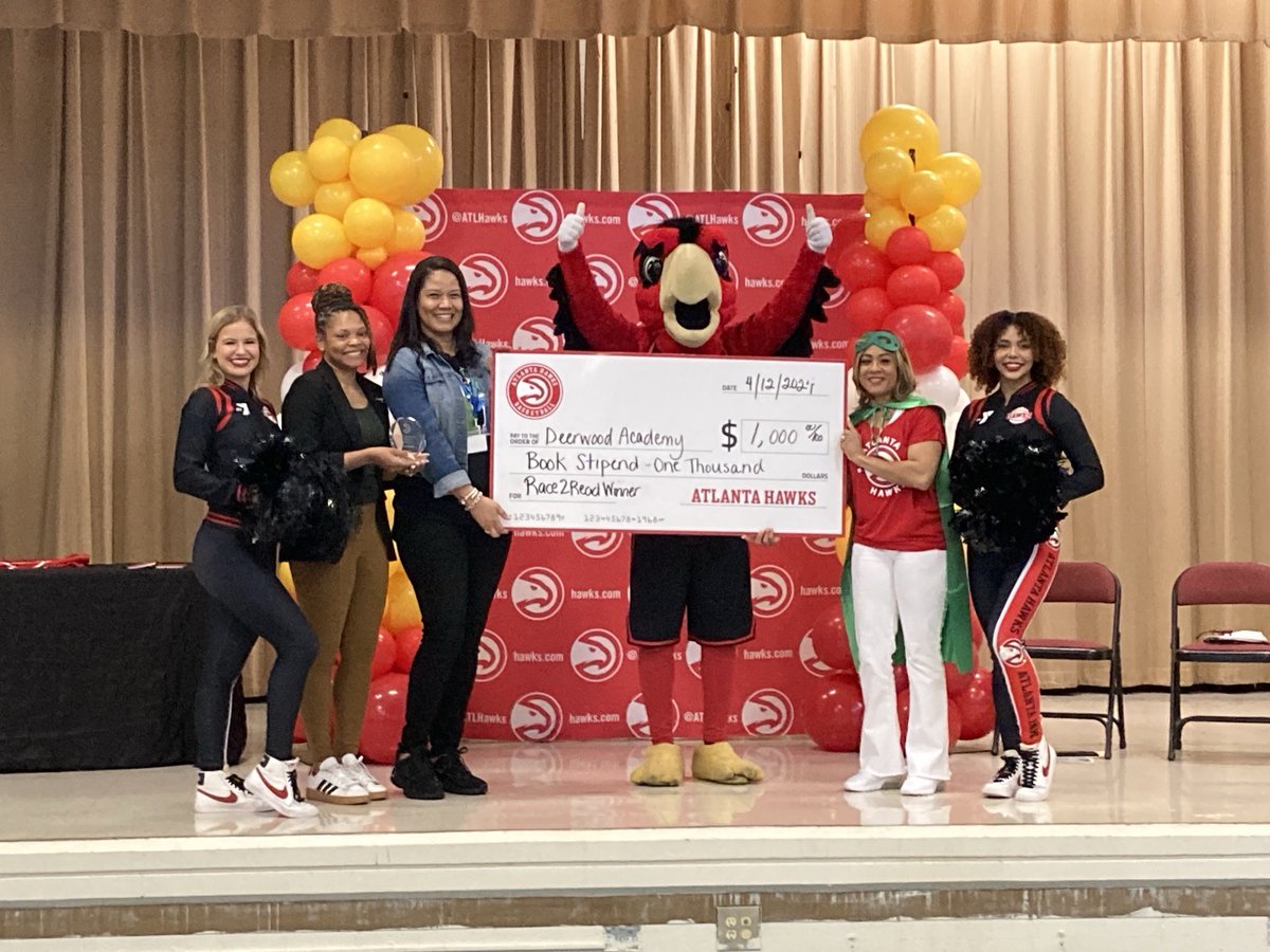 Congratulations ⁦@APSDeerwood⁩ for winning 1st place in the March Race2Read challenge❗️ Thank you ⁦@ATLHawks⁩ for celebrating our students & staff‼️ ⁦@mrsmediamaven⁩ ⁦@APSMediaServ⁩ ⁦@apsupdate⁩