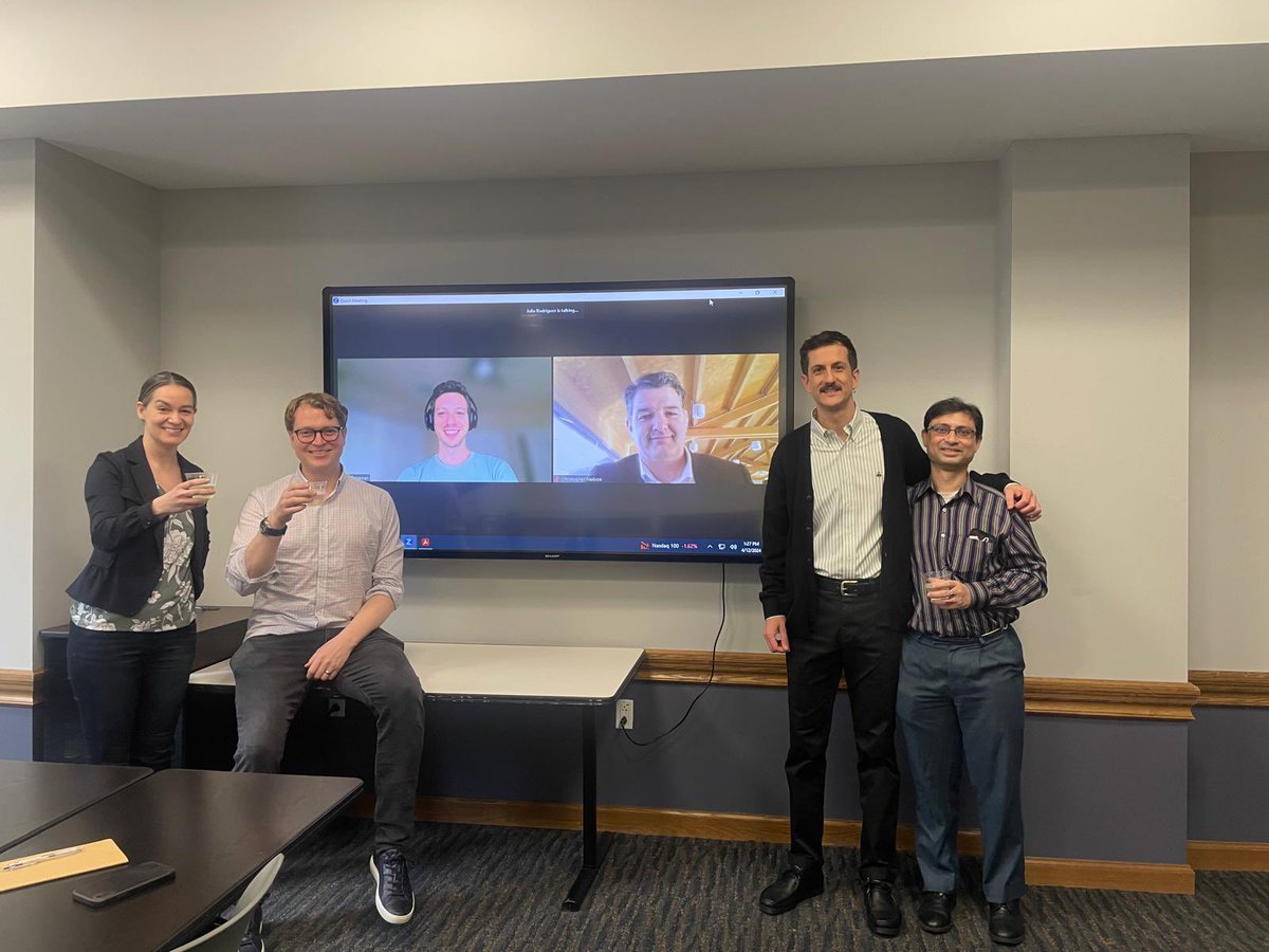 Today I successfully defended my Ph.D. dissertation and became a dr. Thank you to my amazing advisors @peterbergman_ @alexeble @jscottclayton Joydeep Roy and @ChrisANeilson and to all who made this possible 🫶