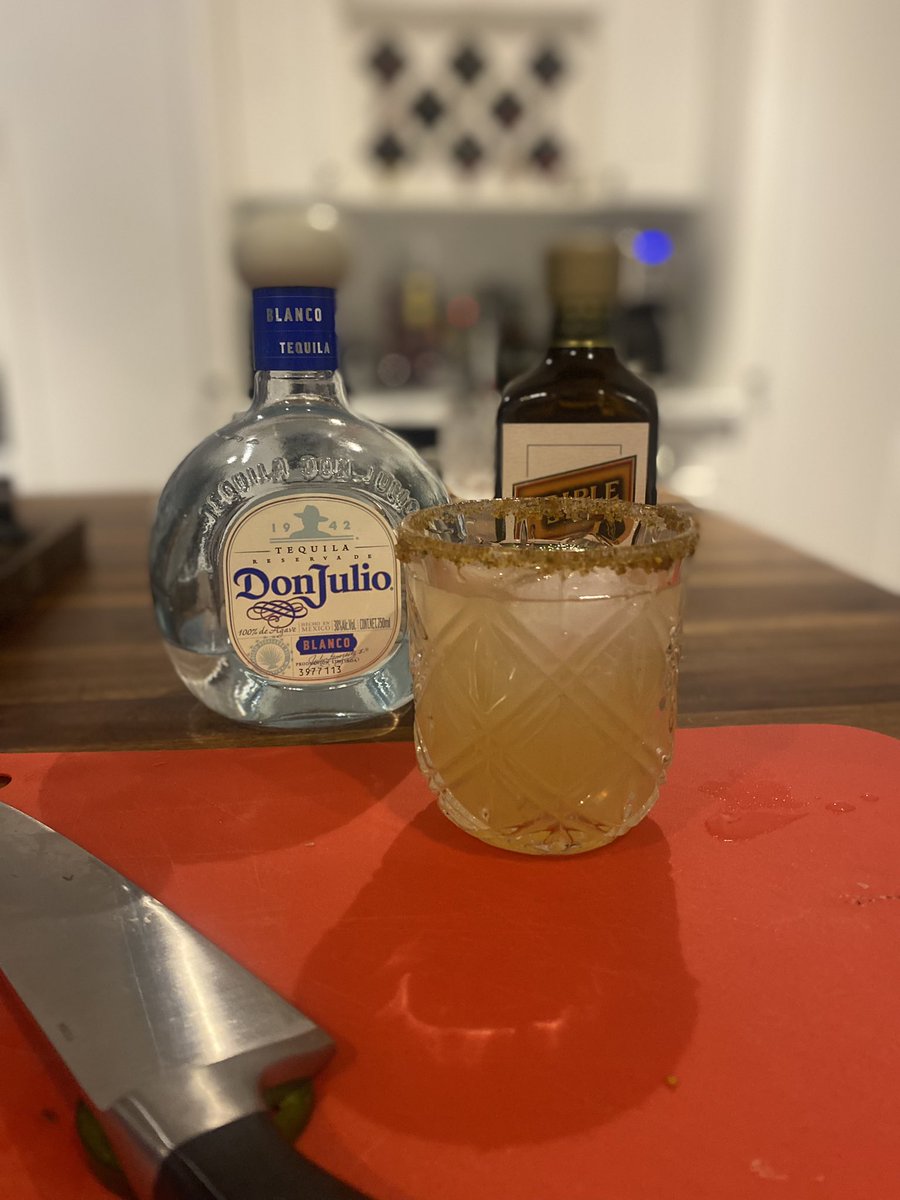 Hello Friday. It was that kinda week. #tequila