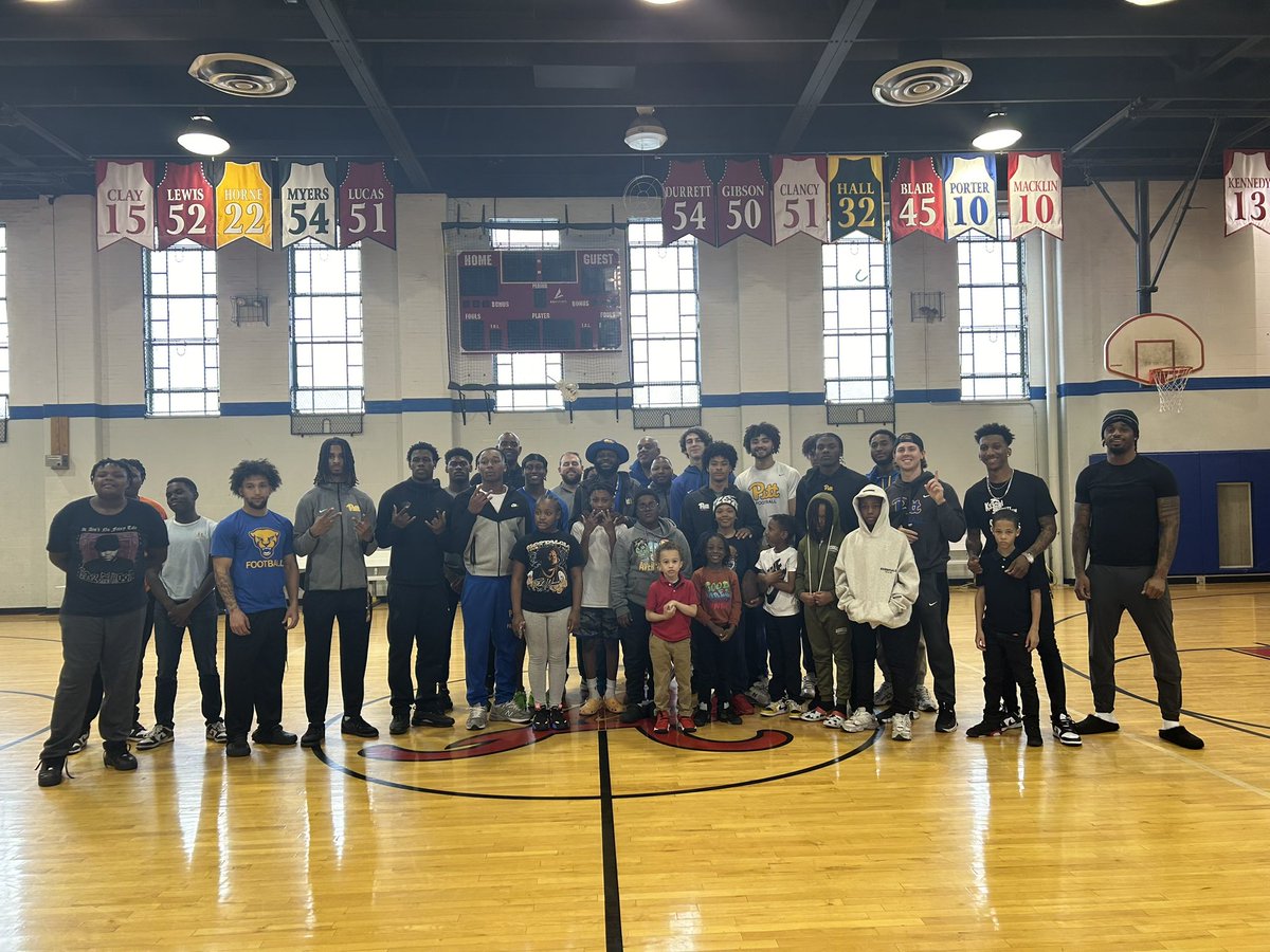 Jay Jay Laster (@coachjjlaster) on Twitter photo Had a great time at the Ammons Rec Center with the WRs! <a href="/Pitt_FB/">Pitt Football</a> #412Day #PittDayofService #H2P Had a great time at the Ammons Rec Center with the WRs! <a href="/Pitt_FB/">Pitt Football</a> #412Day #PittDayofService #H2P