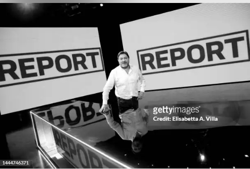 UGirovago77000's tweet photo. Ultime da telemeloni...
La Rai ha tagliato 15 puntate su 20 di repliche
estive di @reportrai3
vili,gaglioffi e mi fermo quì...📌📌📌📌
@SigfridoRanucci #propagandalive https://t.co/jIszd8CfwQ