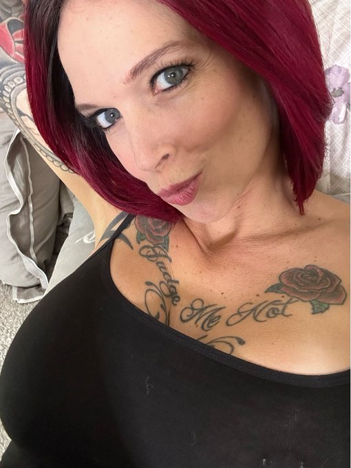 Find my newest scenes and best content! Follow me for FREE on my FREE Onlyfans! Pretty Please!
Click