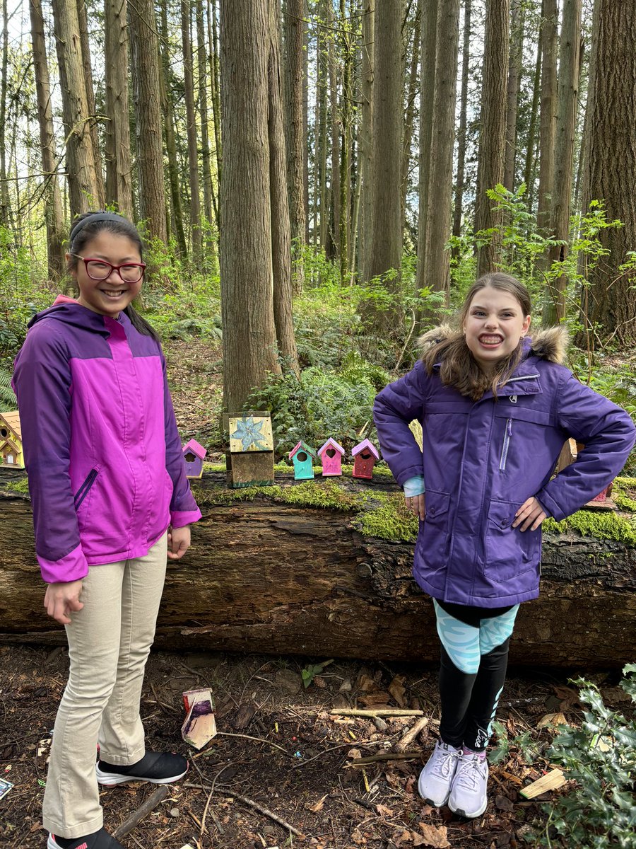 Learning in nature is always so fun! 🌸🍀Students from @NorthSurreySec explored Redwood Park this afternoon! Photo scavenger hunt, learning about the different trees, placing our birdhouses in the fairy forest, and exploring with friends! Happy Friday! 🪴 #nature @Surrey_Schools