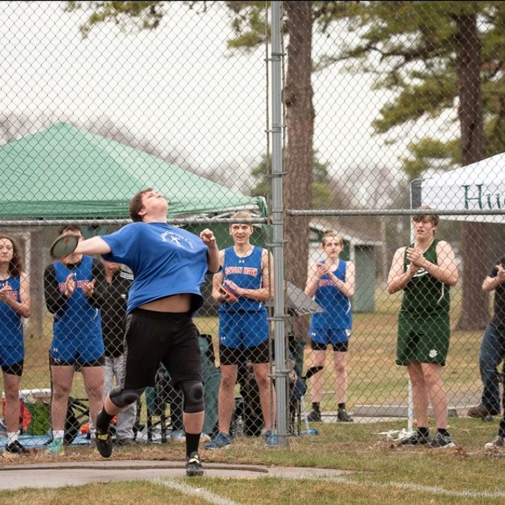First meet of the spring season! Hit a nice PR in discus. Took first in both shot and disc!