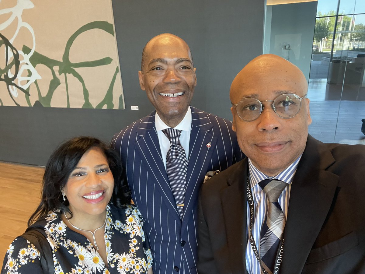 I know that photogenic couple! The Drs. Churchwell (Leslie and Keith) and I go waaay back to @EmoryDeptofMed and my first job in Nashville. God bless you both and continue in your quest to make the world a better place. #ACC24