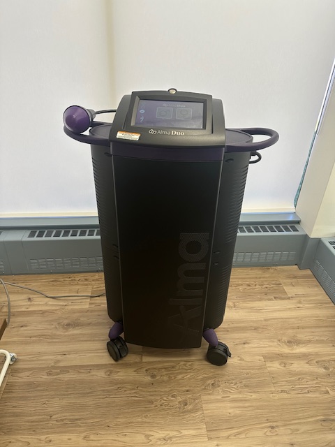 surrey_men's tweet image. We are here to help! 

If you are struggling with ED (erectile dysfunction) our shockwave system may be the right option for you!

Call for a consultation.  604-767-1304

#erectiledysfunctiontreatment #erectiledysfunction #erectiledysfunctionhelp #SurreyBC #shockwavesystem