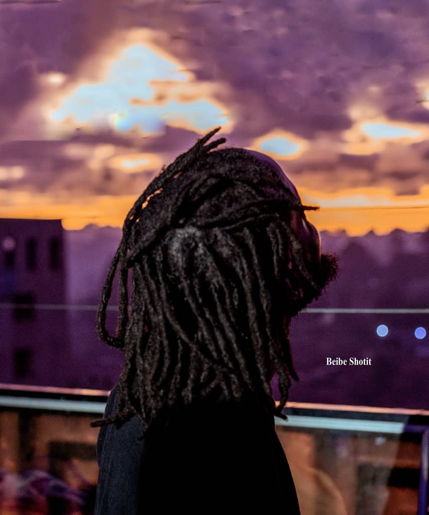 SypherDe's tweet photo. Who knows this Guy https://t.co/AIXYitPyTe