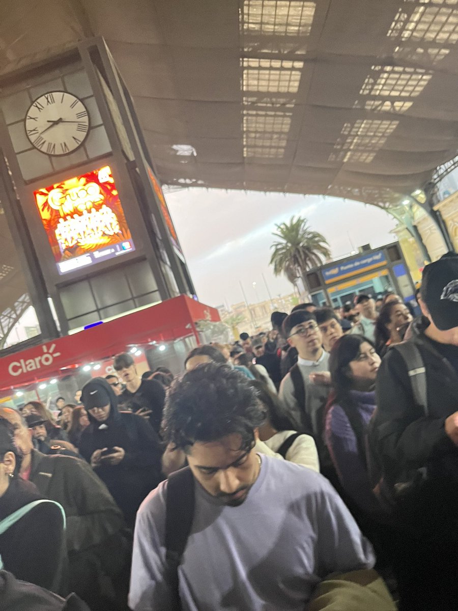 JESSICA R tweet media