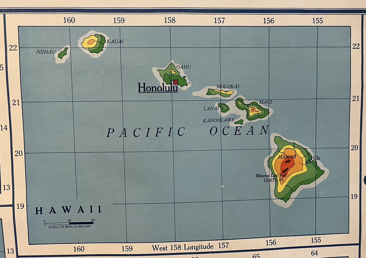 🤩@UNLincoln @unlcas #SGIS #UNLGeography #graduatestudent practice run for @theAAG #AAG2024!💪🏽 👏🏽 🏆 Catch 🌟 Jim Benes, 🌟 Emmi Berski, and 🌟 Kwang il Yoo in action in #Honolulu next week! 🏄 🌸