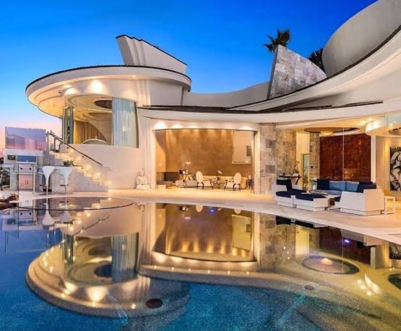 Kieran Clair (@kieranclair) on Twitter photo About to go in <a href="/abcbrisbane/">ABC Brisbane</a> 612ABC where Kate O’Toole and I will reveal how to buy into a great Brisbane suburb for less!! (N.b. Not the house pictured… obviously) About to go in <a href="/abcbrisbane/">ABC Brisbane</a> 612ABC where Kate O’Toole and I will reveal how to buy into a great Brisbane suburb for less!! (N.b. Not the house pictured… obviously)
