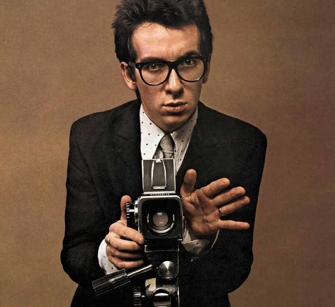 #Top15FaveAlbums
unranked 🎏 13

'This Year's Model' (1978), Elvis Costello and the Attractions 

This Year's Girl:
youtu.be/ICzjQBbJ2Iw?si…