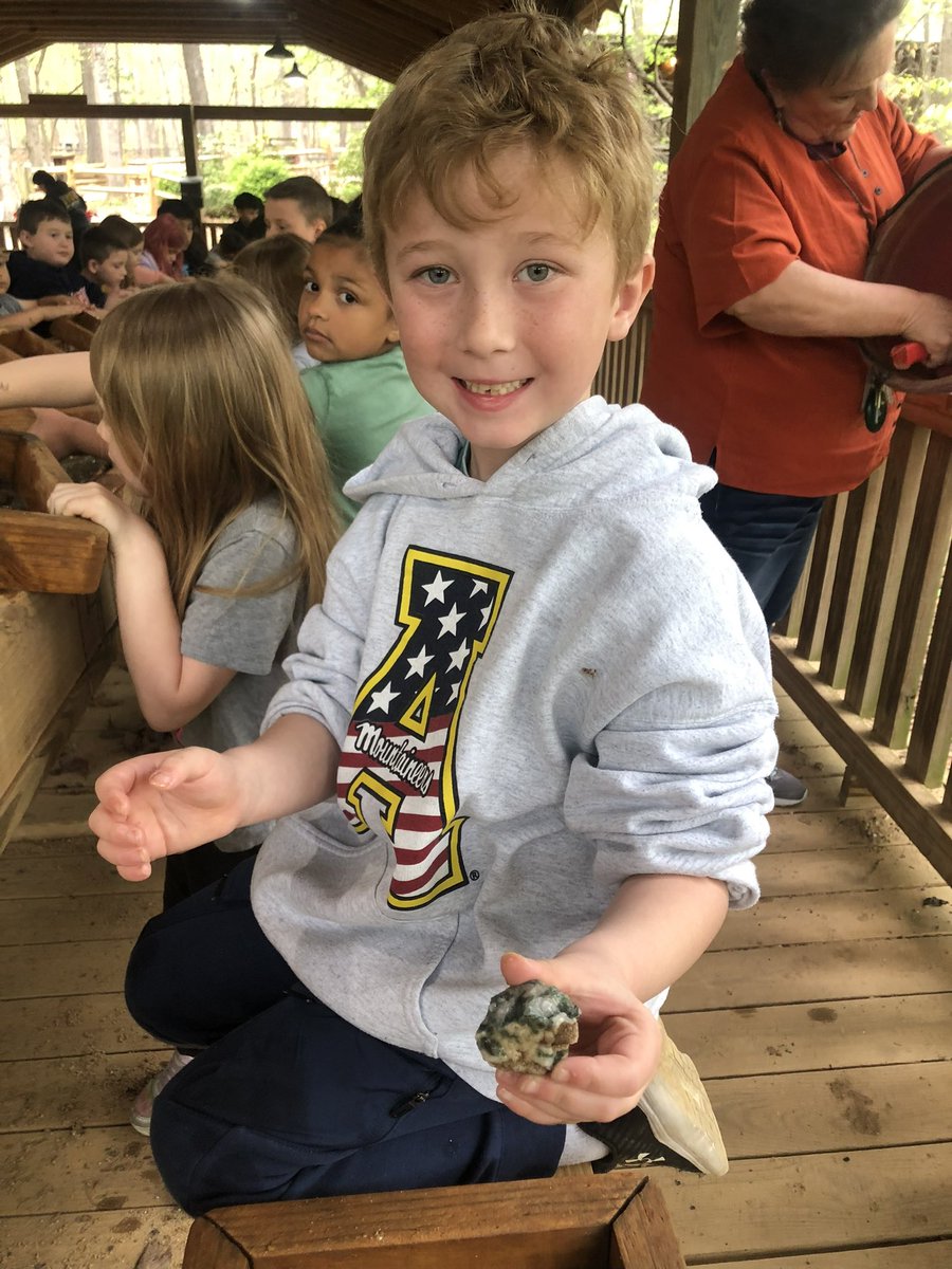 Our 1st Grade Dragons engaged in Gem Mining at Dan Nicholas Park this week! Check out the treasures they found and all that they learned on this amazing outdoor learning experience! 💙💚💙 #DragonsROAR #gemmining #RSSImpact